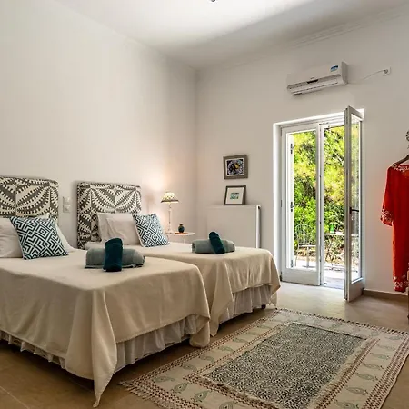 Kalokairi Sivota (Lefkada)